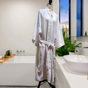 Waffle Bath Robe Size Medium